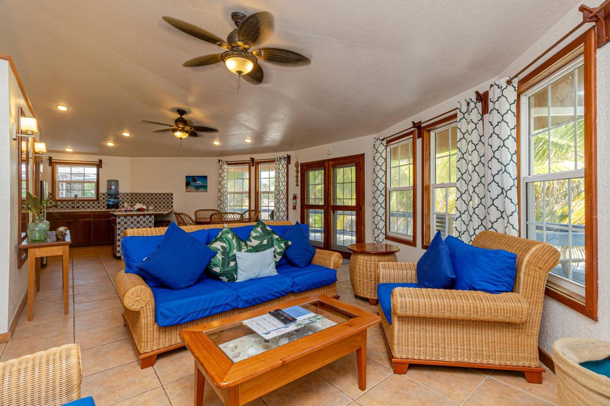 White Sands Cove San Pedro  Exterior photo