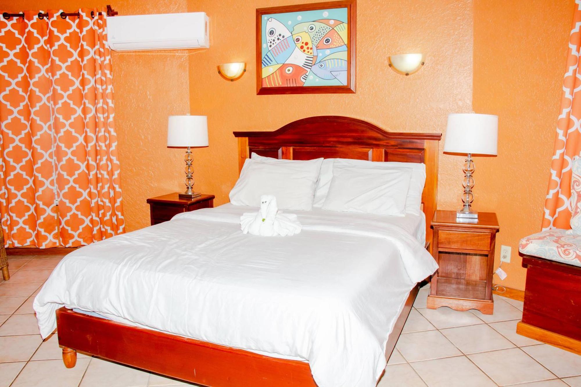 White Sands Cove San Pedro  Room photo