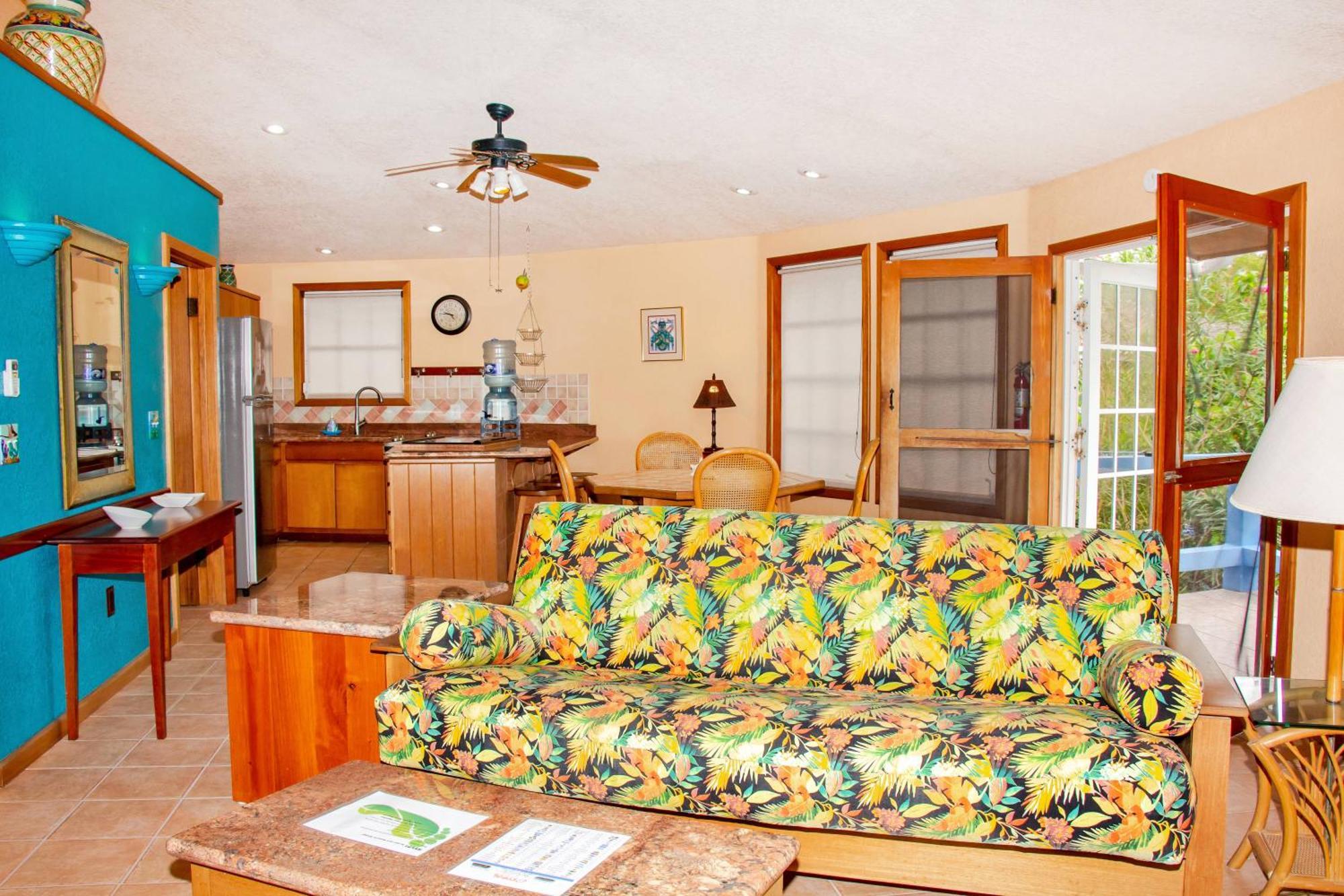 White Sands Cove San Pedro  Room photo